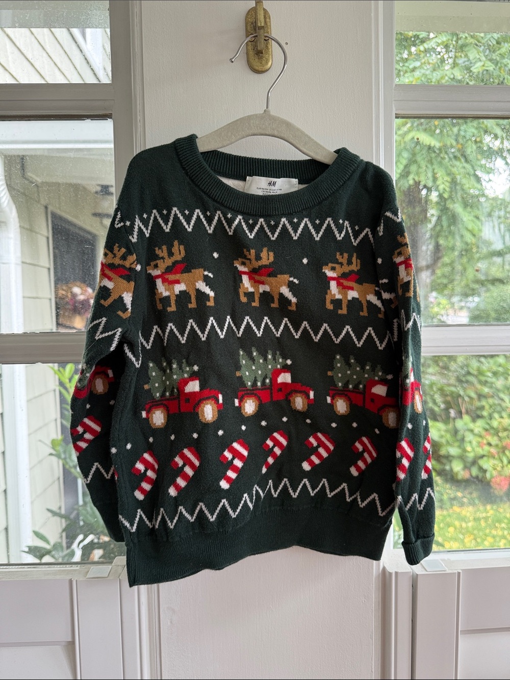 H&M Dark Green Holiday Sweater with Red Trucks & Candy Canes Boy 3-4T